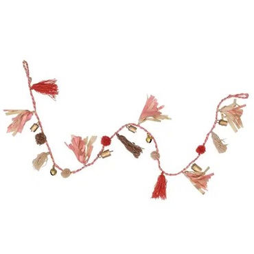 Holiday Garland Making + Styling