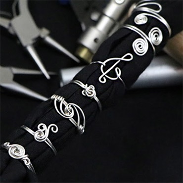 Simple Wire Rings