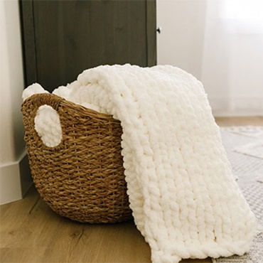 Chunky Knit Lap Blanket